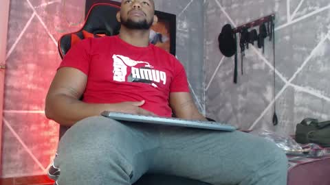 negritomeloso_k18 online show from October 2025 12:17:02 PM