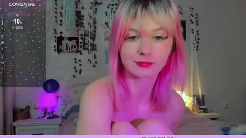 neko_kitsune online show from December 2024 05:01:01 PM
