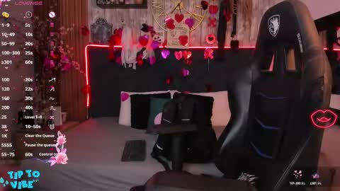 Miah online show from February 2025 12:29:02 PM