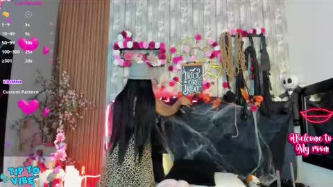 Miah online show from October 2025 11:32:02 AM