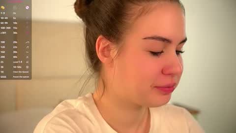 Snapshot of neldabestwick chatting on November 2025 06:51:01 PM Histori online show from November 2025 06:51:01 PM