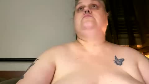 Nellie Atlas online show from October 2025 04:34:02 AM