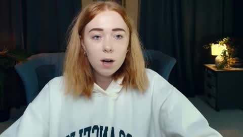 Nelli online show from December 2025 08:27:01 PM