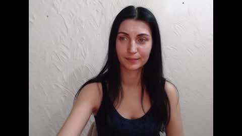 Nensy online show from February 2025 05:27:01 PM
