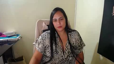 kelly lopez online show from December 2024 08:16:01 PM