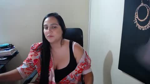 kelly lopez online show from February 2025 09:07:02 PM