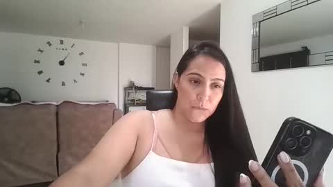 Snapshot of neny445 chatting on October 2025 06:07:02 PM kelly lopez online show from October 2025 06:07:02 PM