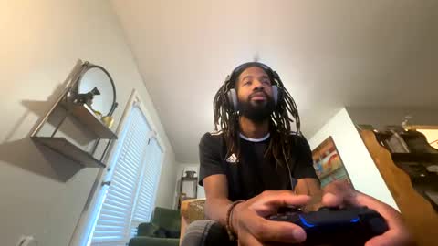 Hippie Dante online show from January 2025 10:10:01 PM