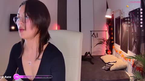 Alice online show from November 2025 03:00:01 PM