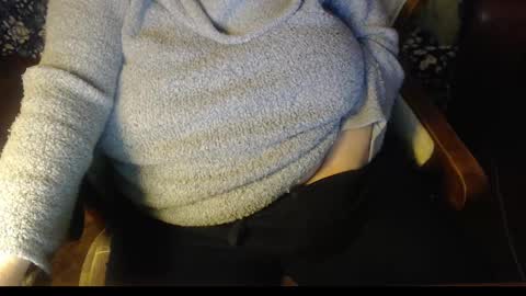 Lilly  online show from December 2024 08:05:01 PM
