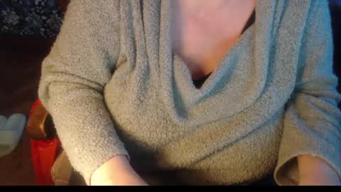 Lilly  online show from December 2024 02:33:01 PM