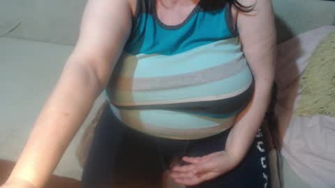 Lilly  online show from January 2025 03:26:01 AM