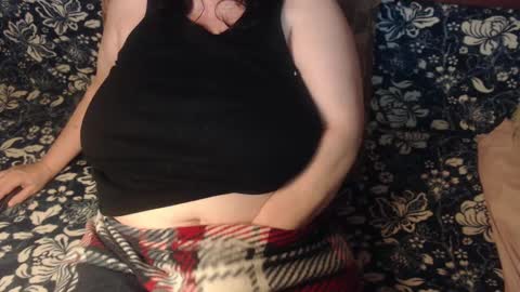 Lilly  online show from March 2025 08:53:01 PM