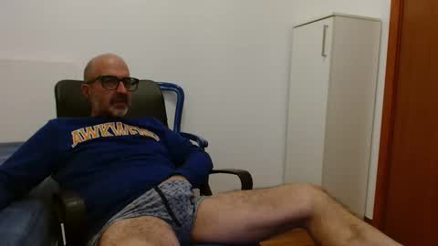 simi online show from October 2025 06:06:01 PM