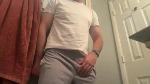 Snapshot of newguy_097 chatting on November 2025 11:05:01 PM newguy_097 online show from November 2025 11:05:01 PM