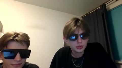 Snapshot of newjerseyboy123 chatting on November 2025 09:50:02 PM newjerseyboy online show from November 2025 09:50:02 PM