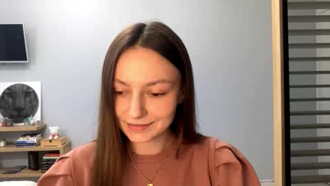 Snapshot of next_fantasy_bb chatting on November 2025 01:04:01 PM Agne online show from November 2025 01:04:01 PM