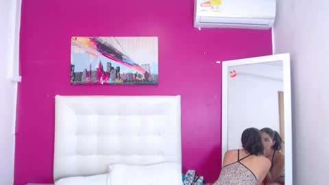 Snapshot of nextdoor_fantasy chatting on October 2025 03:38:01 AM nextdoor_fantasy online show from October 2025 03:38:01 AM