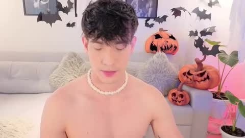 Snapshot of neythan__blaze chatting on November 2025 09:27:02 PM online show from November 2025 09:27:02 PM