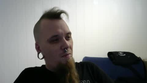 Snapshot of nezvers chatting on January 2025 11:32:02 PM YouPick online show from January 2025 11:32:02 PM