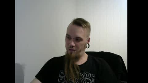 Snapshot of nezvers chatting on March 2025 08:49:01 PM YouPick online show from March 2025 08:49:01 PM