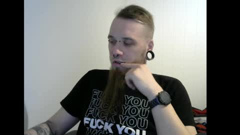 Snapshot of nezvers chatting on March 2025 09:37:02 PM YouPick online show from March 2025 09:37:02 PM