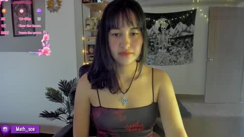 Nia online show from December 2024 08:18:01 PM