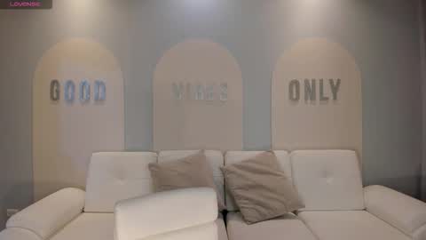 SQUIRTER DOLL    online show from October 2025 06:07:02 PM