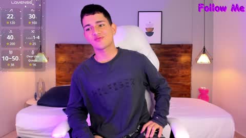 Snapshot of niall_falcon chatting on February 2025 06:24:02 PM Niall online show from February 2025 06:24:02 PM