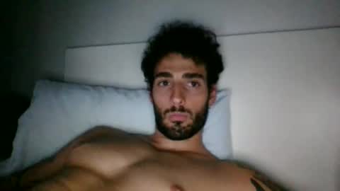 Snapshot of nicegguy9826 chatting on September 2025 07:44:01 AM nicegguy9826 online show from September 2025 07:44:01 AM