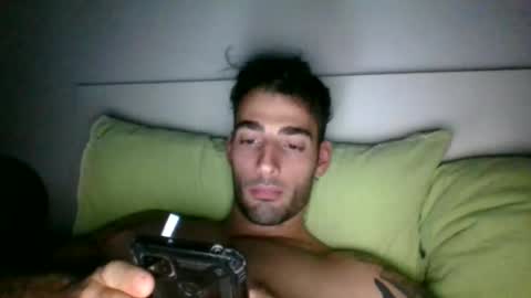 Snapshot of nicegguy9826 chatting on October 2025 10:05:02 AM nicegguy9826 online show from October 2025 10:05:02 AM