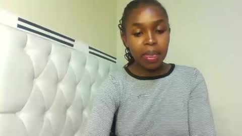 nicemillow online show from December 2024 05:41:02 PM