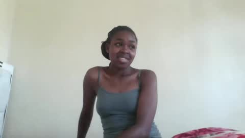 nicemillow online show from December 2024 01:01:02 PM