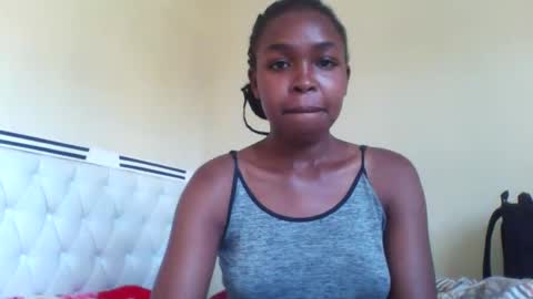 nicemillow online show from December 2024 02:16:02 PM