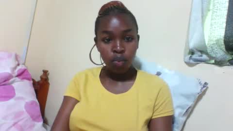 nicemillow online show from February 2025 04:31:01 AM