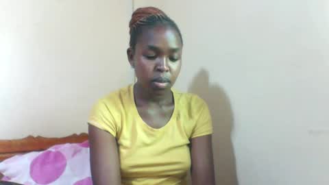 nicemillow online show from March 2025 01:06:02 PM