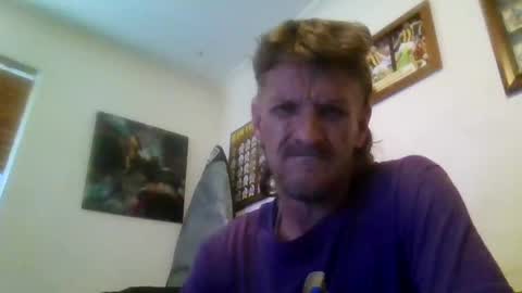 Snapshot of niceozziecockxxx chatting on December 2024 08:22:01 AM Sexiishaine online show from December 2024 08:22:01 AM