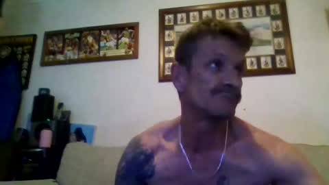 Snapshot of niceozziecockxxx chatting on September 2025 06:17:02 AM Sexiishaine online show from September 2025 06:17:02 AM
