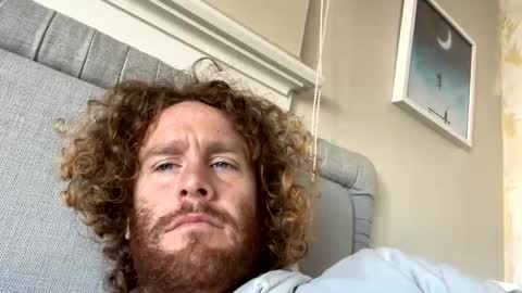 nicholas1988888888 online show from December 2024 06:39:02 PM