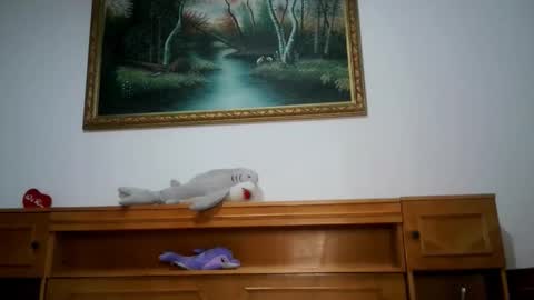 Nicholle online show from November 2025 10:01:01 PM