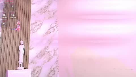 Nichol Scully online show from October 2025 10:43:01 PM