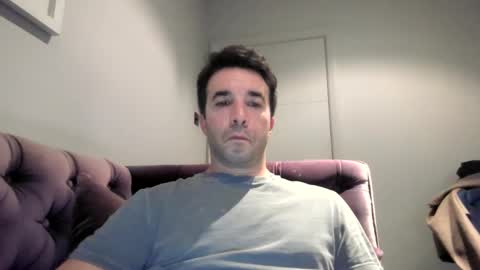 Snapshot of niciboi chatting on January 2025 11:26:01 PM James online show from January 2025 11:26:01 PM