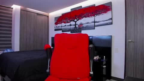 Snapshot of nick_klaus chatting on October 2025 12:19:02 AM Nick Klaus online show from October 2025 12:19:02 AM