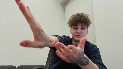 NICK PHILLIP online show from November 2025 02:02:01 PM