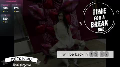 Nickie online show from December 2024 08:19:02 AM