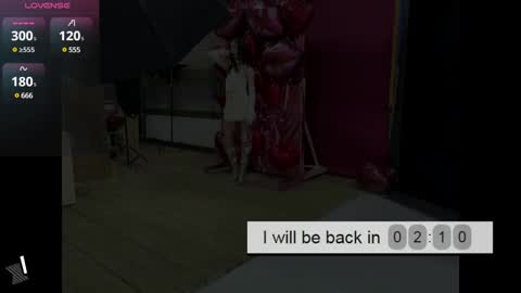 Nickie online show from January 2025 01:58:01 PM