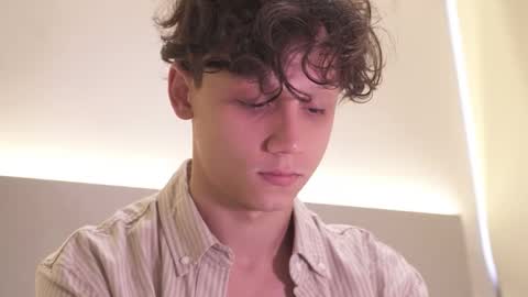 Snapshot of nicky_neal chatting on November 2025 12:55:01 AM Nicky Neal online show from November 2025 12:55:01 AM