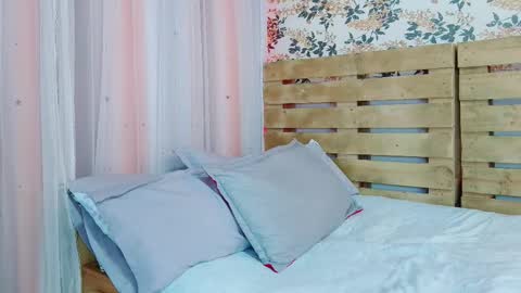 Snapshot of nicky_oli chatting on February 2025 04:33:01 PM nicky_oli online show from February 2025 04:33:01 PM