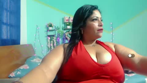 nickyribeiro online show from February 2025 04:39:02 PM