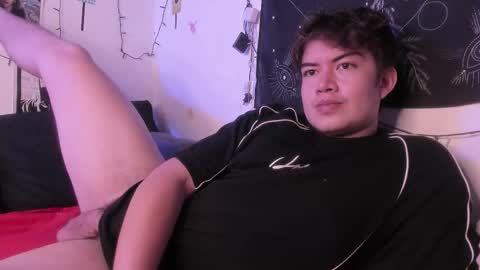 Nicols online show from November 2025 03:28:01 AM